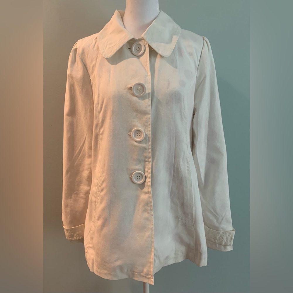 Lined linen jacket w/buttons